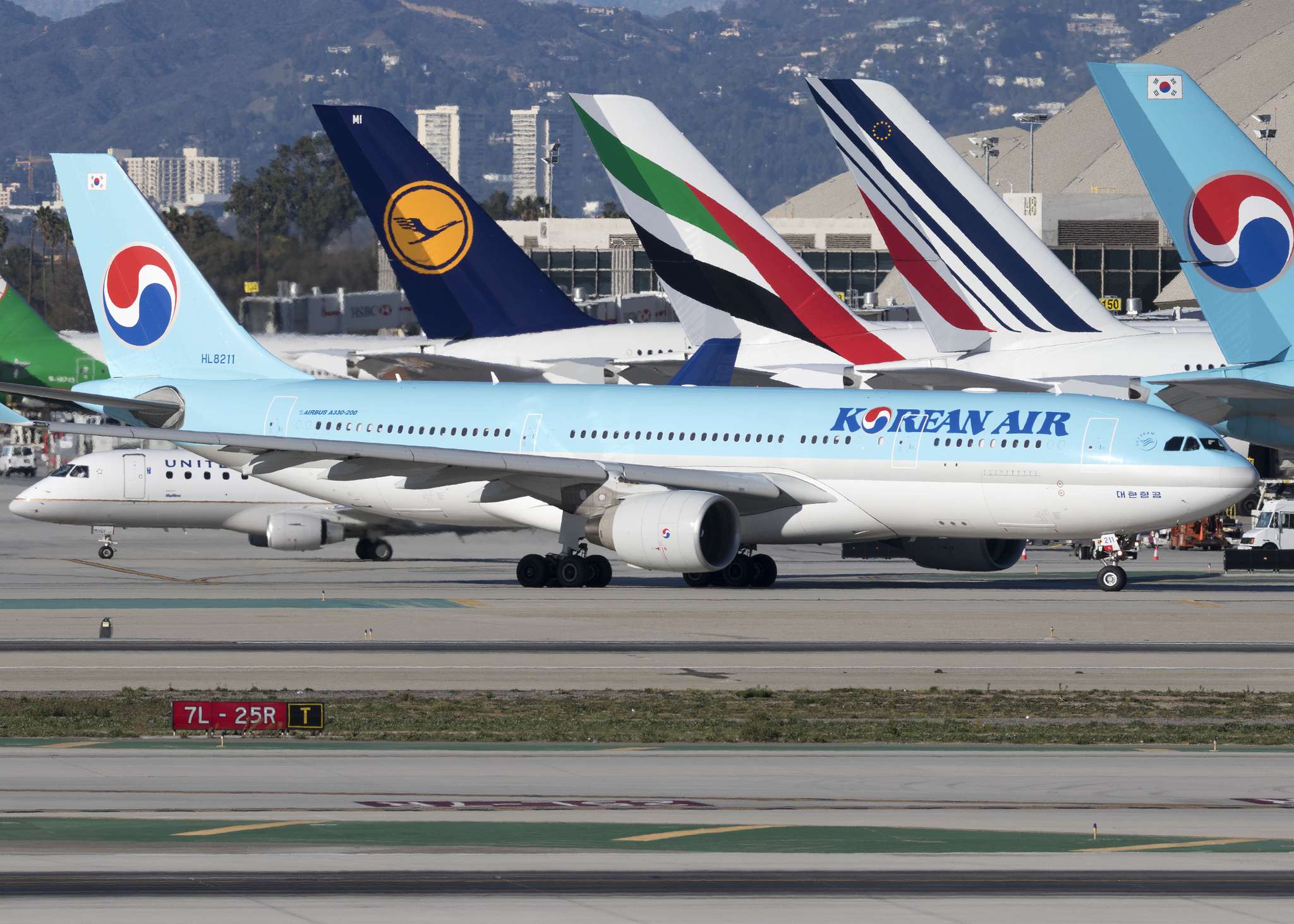 Hãng hàng không đi Los Angles tại TP.HCM